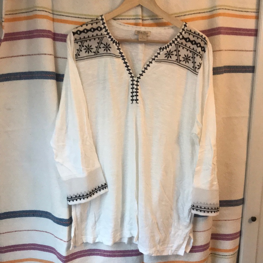 Boho black and white tunic